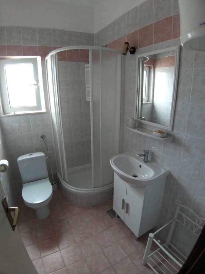 Apartment Milka Виньерац Экстерьер фото